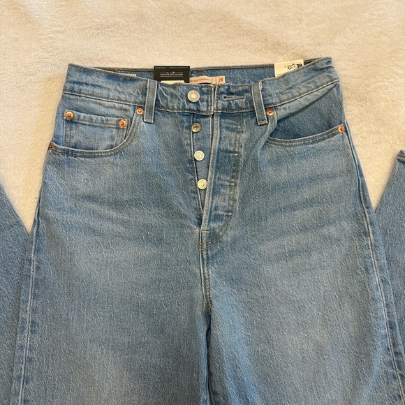 Levi's Ribcage Straight Full Length Women’s Jeans - Picture 3 of 12